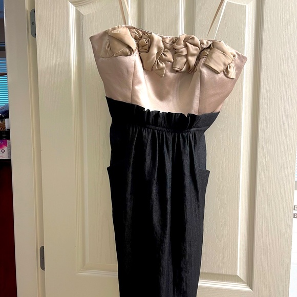 BCBG New Top - Picture 1 of 4